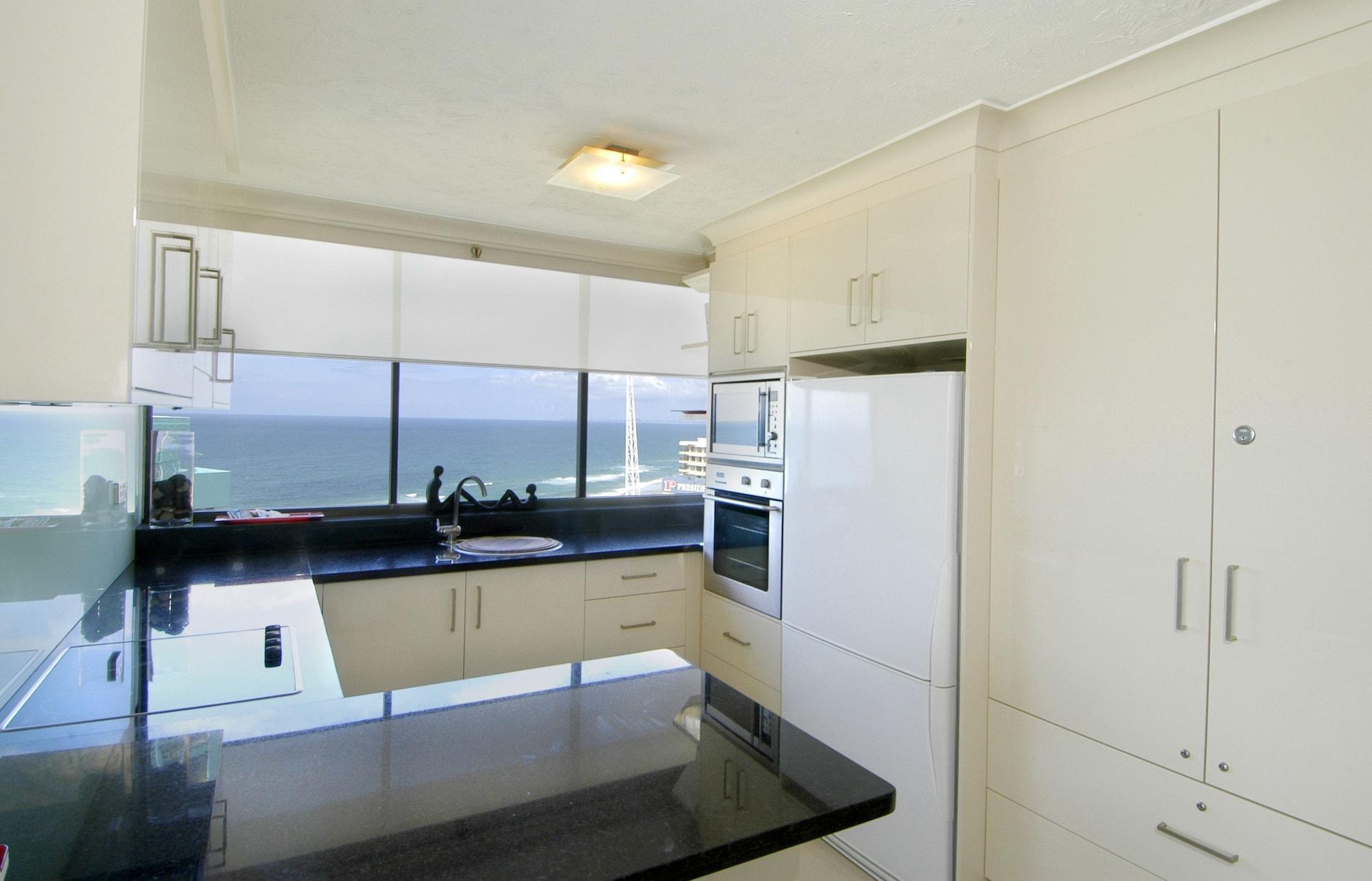 Breakfree Peninsula Aparthotel Gold Coast Exterior photo