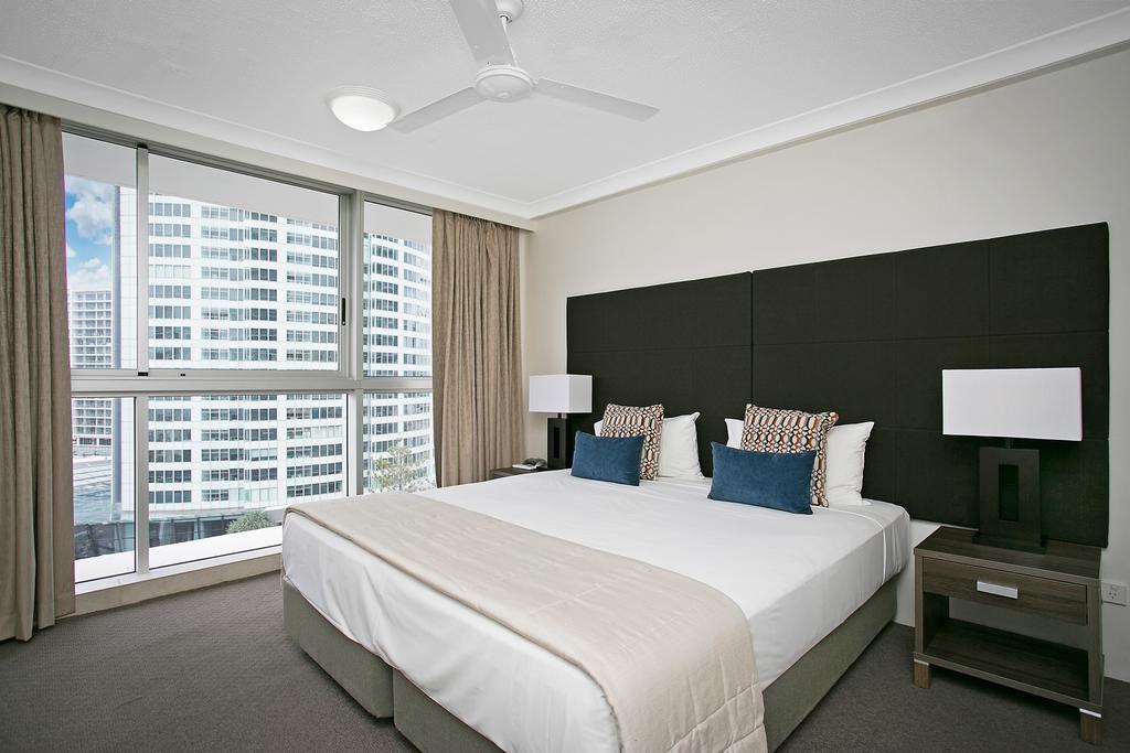 Breakfree Peninsula Aparthotel Gold Coast Exterior photo